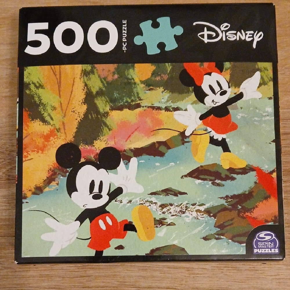 Disney Mickey and Minnie Puzzle - Red, Black, White